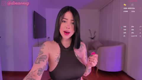 Snapshot of dinaoneg chatting on 02/24/25, 02:30 Diana Gomez online show from 02/24/25, 02:30