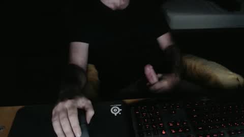 dye-AH-juh-neez online show from 10/17/25, 03:10