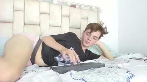 Snapshot of dioniso_69 chatting on 09/15/25, 08:31 apollo online show from 09/15/25, 08:31