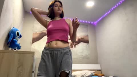 Aria online show from 01/15/26, 02:21