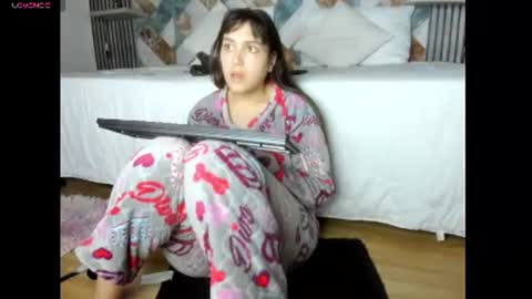 diosaelchat online show from 10/31/25, 03:07