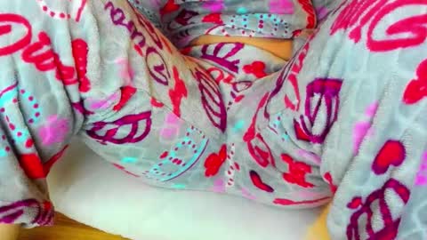 diosaelchat online show from 12/17/25, 10:43