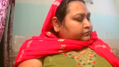 dipa2345569393 online show from 02/23/26, 04:43