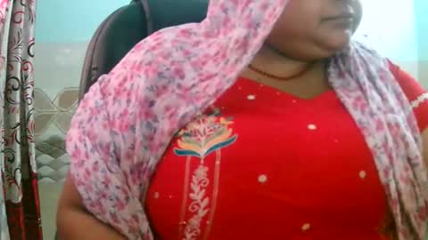 dipa2345569393 online show from 03/13/26, 11:50