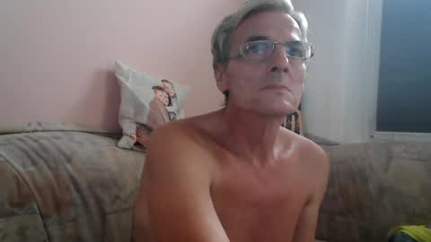Snapshot of dirk6873 chatting on 07/06/26, 11:18 Adam Carla online show from 07/06/26, 11:18