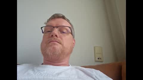 dirkkie1975 online show from 02/22/26, 11:53