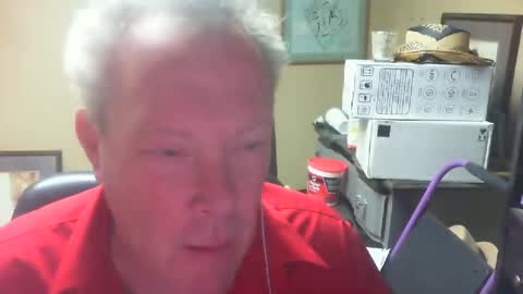 Snapshot of dirkpitt223 chatting on 12/15/24, 11:09 DirtkPitt Fun guy working online show from 12/15/24, 11:09