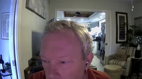 Snapshot of dirkpitt223 chatting on 01/16/25, 06:27 DirtkPitt Fun guy working online show from 01/16/25, 06:27
