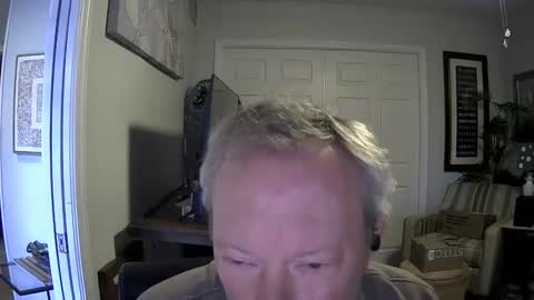 Snapshot of dirkpitt223 chatting on 01/20/25, 06:53 DirtkPitt Fun guy working online show from 01/20/25, 06:53