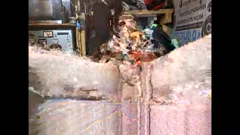 dirtmcgirt82 online show from 12/04/25, 08:01