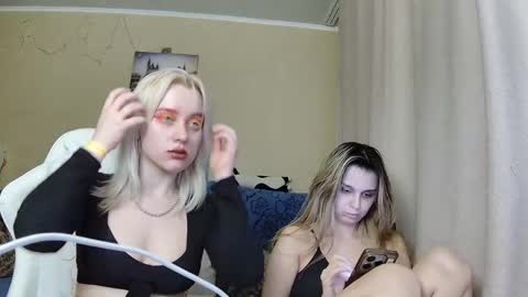 Dirty Kiss69 online show from 04/14/26, 10:27