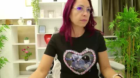 dirty_mature online show from 09/20/25, 05:19