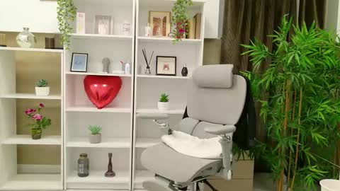 dirty_mature online show from 10/02/25, 06:09