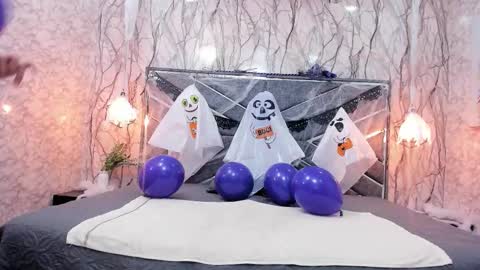 MIA  online show from 10/31/25, 11:44