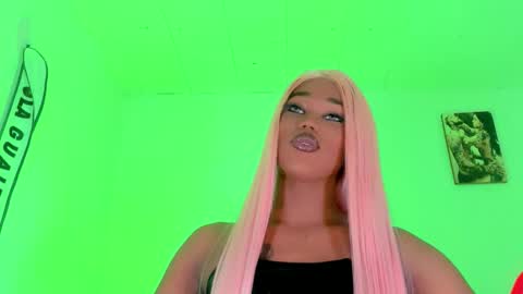 Snapshot of dirtygamesnaomy chatting on 10/08/25, 04:10 Naomy online show from 10/08/25, 04:10