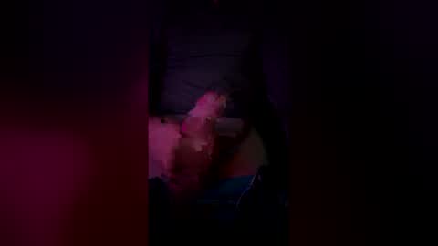 Snapshot of dirtymike17 chatting on 12/22/25, 05:15 dirtymike17 online show from 12/22/25, 05:15