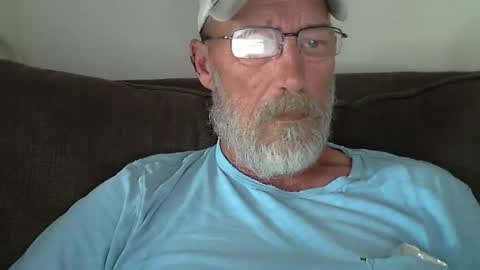 Snapshot of dirtynastyoldman chatting on 10/01/25, 06:14 dirtynastyoldman online show from 10/01/25, 06:14