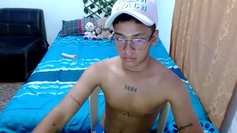 Snapshot of dirtyslimlatin chatting on 04/13/26, 11:32 dirtyslimlatin online show from 04/13/26, 11:32