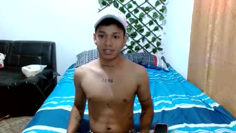 Snapshot of dirtyslimlatin chatting on 04/29/26, 05:17 dirtyslimlatin online show from 04/29/26, 05:17