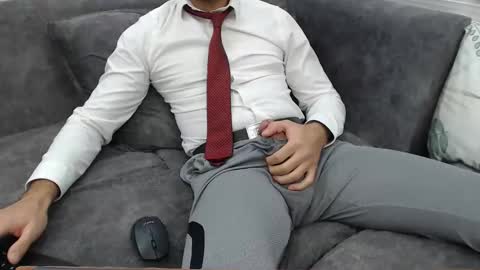 Snapshot of dirtyybooyy77 chatting on 10/31/25, 10:33 dirtyybooyy77 online show from 10/31/25, 10:33