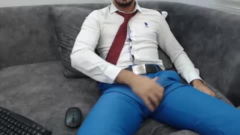 Snapshot of dirtyybooyy77 chatting on 11/08/25, 11:03 dirtyybooyy77 online show from 11/08/25, 11:03