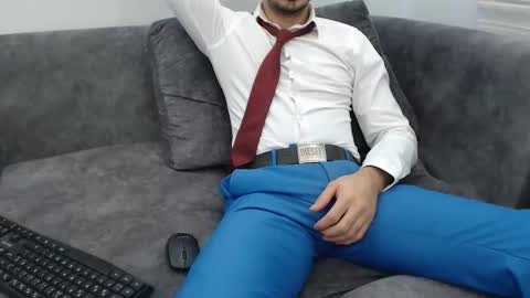 Snapshot of dirtyybooyy77 chatting on 11/30/25, 11:03 dirtyybooyy77 online show from 11/30/25, 11:03