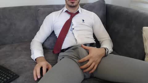 dirtyybooyy77 online show from 02/18/26, 11:06