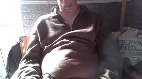 Snapshot of disabledgayonwheels33 chatting on 10/20/25, 09:10 Disabledguy34 online show from 10/20/25, 09:10