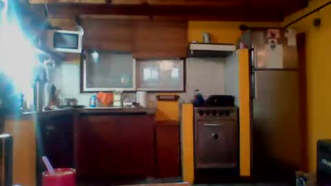 Snapshot of discretopasivo chatting on 07/31/26, 08:52 discretopasivo online show from 07/31/26, 08:52