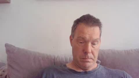 Snapshot of disney0988 chatting on 09/13/25, 11:54 disney0988 online show from 09/13/25, 11:54