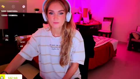 JASMINE online show from 09/21/25, 06:04