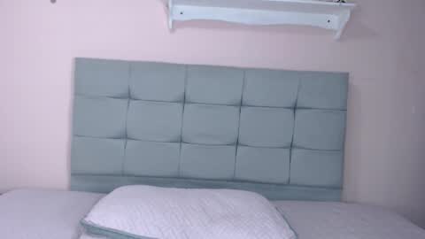 disyamil_pineda online show from 03/21/26, 08:19