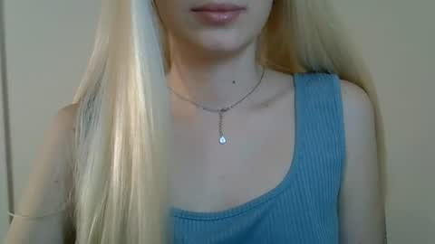 DitaMilton online show from 07/16/26, 08:59