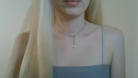 DitaMilton online show from 07/18/26, 08:34