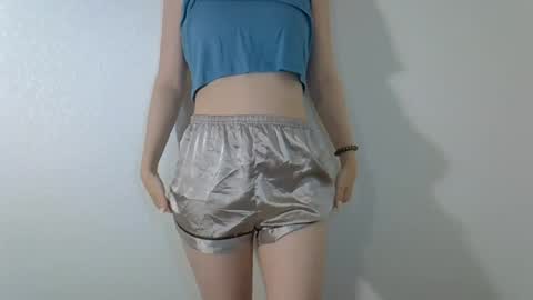 DitaMilton online show from 07/21/26, 07:49