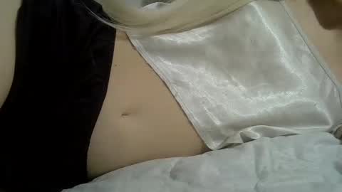 DitaMilton online show from 07/27/26, 09:33