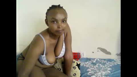 Snapshot of diva_cheupe chatting on 05/21/26, 08:32 diva_cheupe online show from 05/21/26, 08:32