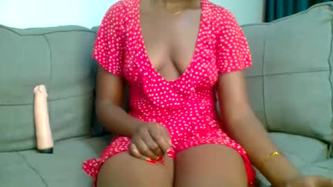 queen kinky online show from 05/15/26, 04:30