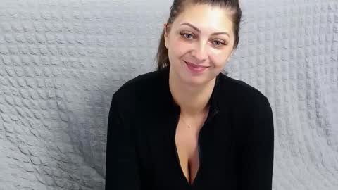 Sandra online show from 12/07/24, 01:07