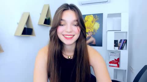 Snapshot of divineamour chatting on 11/10/25, 10:25 Hannah online show from 11/10/25, 10:25