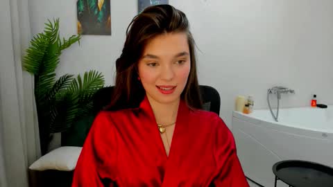 Snapshot of divineamour chatting on 11/22/25, 06:23 Hannah online show from 11/22/25, 06:23