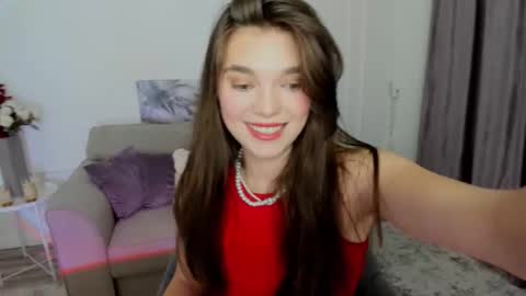 Snapshot of divineamour chatting on 11/29/25, 04:37 Hannah online show from 11/29/25, 04:37