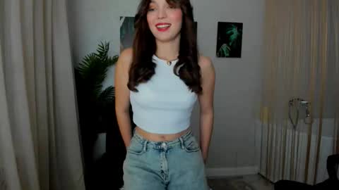 Snapshot of divineamour chatting on 11/30/25, 03:54 Hannah online show from 11/30/25, 03:54