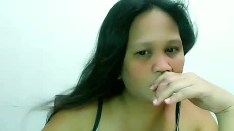 Snapshot of divinegrace10 chatting on 01/03/25, 02:43     Divine Grace Close To Your Hear online show from 01/03/25, 02:43