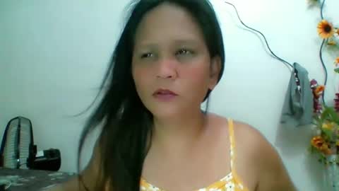 Snapshot of divinegrace10 chatting on 01/19/25, 01:32     Divine Grace Close To Your Hear online show from 01/19/25, 01:32