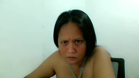 Snapshot of divinegrace10 chatting on 11/30/25, 05:11 Divine Grace Close To Your Hear online show from 11/30/25, 05:11