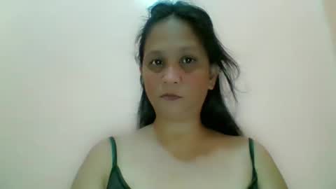 Snapshot of divinegrace10 chatting on 01/08/26, 11:45 Divine Grace Close To Your Hear online show from 01/08/26, 11:45