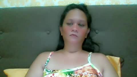 Snapshot of divinegrace10 chatting on 06/19/26, 03:00 Divine Grace Close To Your Hear online show from 06/19/26, 03:00