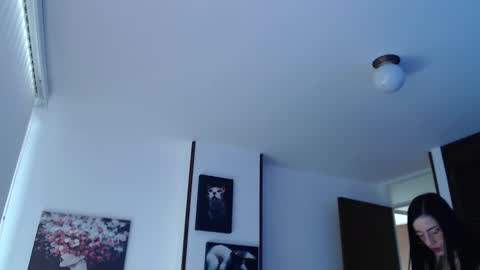 Hera online show from 11/18/25, 12:31