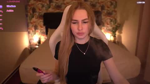 DivineJasss online show from 12/02/25, 02:56